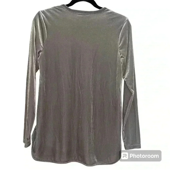 Ralph Lauren Silver Long Sleeve 1/2 Button Velvet Pullover Top Stretch Party SP - Picture 2 of 8